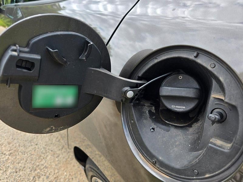 Gebraucht Mazda 3 Selection 186 PS (136 kW) 2022 Braun Limousine