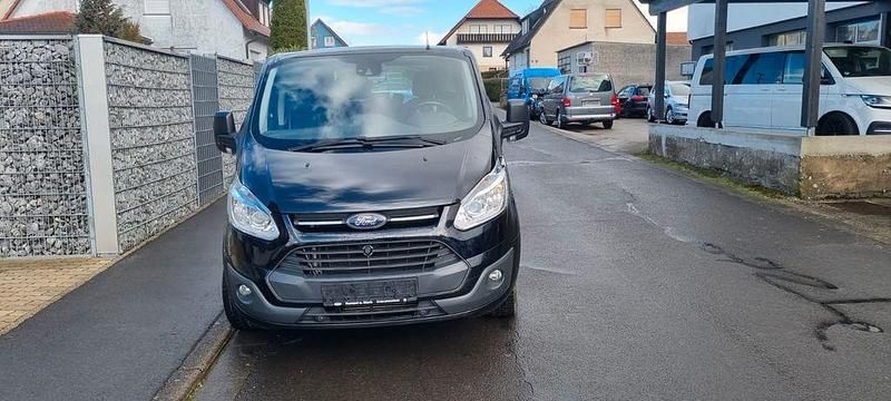 Gebraucht Ford Transit Trend 155 PS (114 kW) 2015 Schwarz Van / Kleinbus