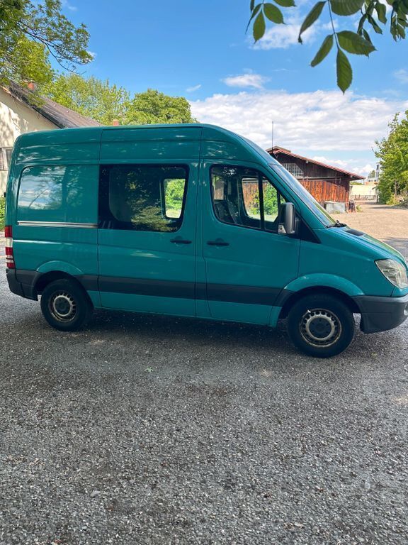 Grün Gebraucht 2008 Mercedes Sprinter Van | 5.200 € (Etwas zu teuer) - Bild 1/4