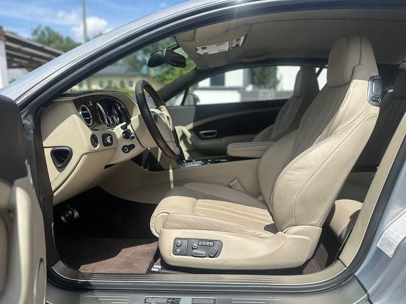 Gebraucht Bentley Continental GT 575 PS (422 kW) 2011 Grau Coupé