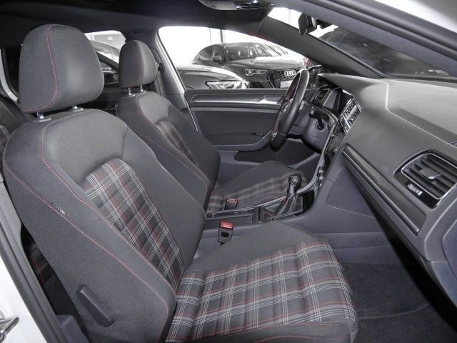 Gebraucht VW Golf VII GTI 245 PS (180 kW) 2017 Weiß Limousine