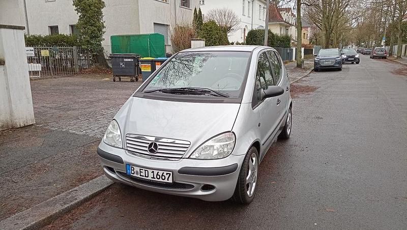 Gebraucht Mercedes A140 Classic 82 PS (60 kW) 2003 Silber Van / Kleinbus