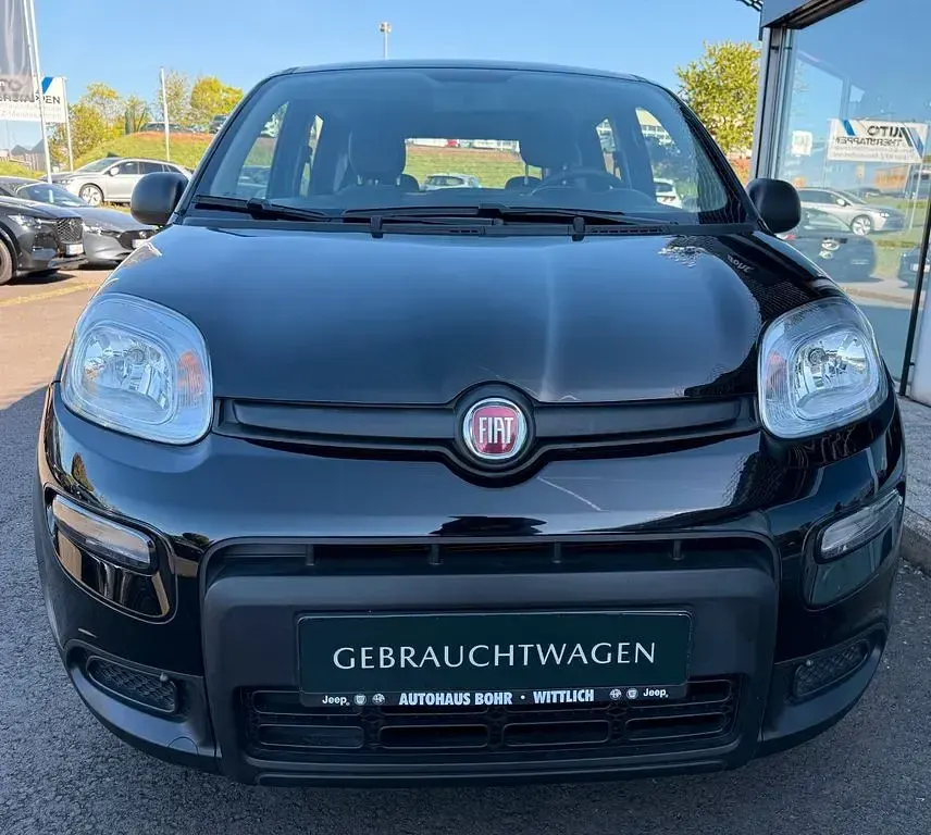 Gebraucht Fiat Panda Pop 69 PS (50 kW) 2023 Schwarz Kleinwagen