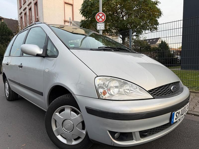 Silber Gebraucht 2001 Ford Galaxy Van / Kleinbus | 1.790 € (Guter Preis) - Bild 1/4