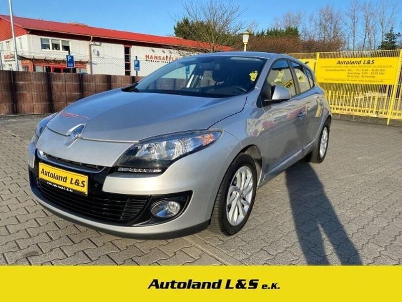 Gebraucht Renault Mégane III 110 PS (80 kW) 2013 Silber