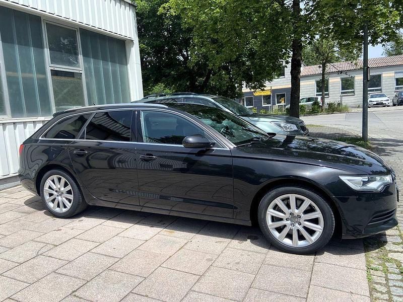 Gebraucht Audi A6 Ambiente 313 PS (230 kW) 2012 Schwarz Kombi