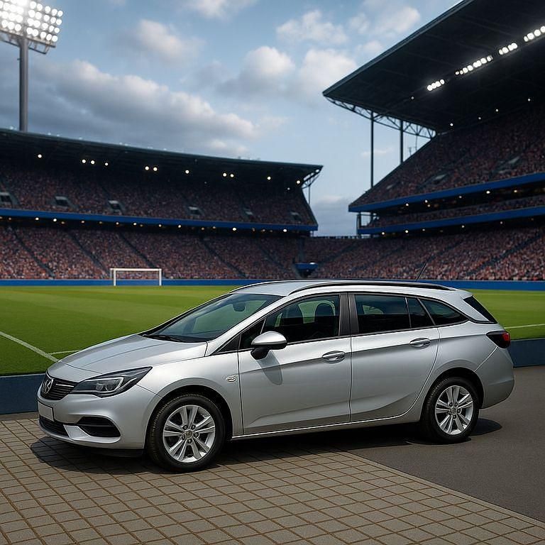 Silber Gebraucht 2022 Opel Astra Edition Kombi | 13.950 € (Superpreis) - Bild 1/4