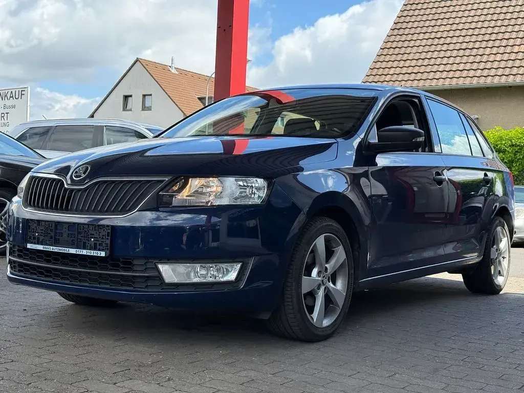 Gebraucht Skoda Rapid Cool Edition 90 PS (66 kW) 2016 Blau Kleinwagen