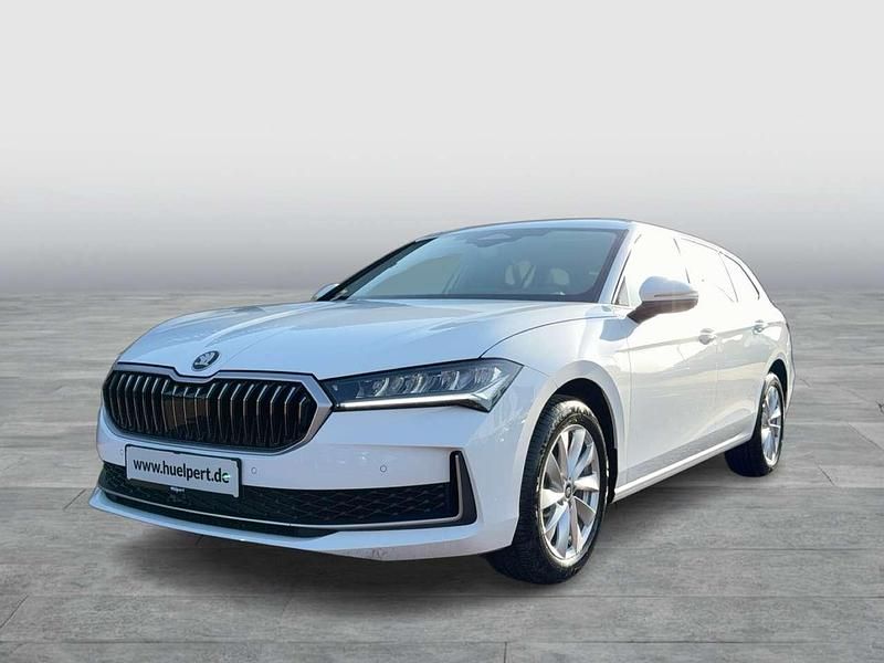 Neu Skoda Superb Selection 193 PS (141 kW) 2026 Purity weiss Kombi