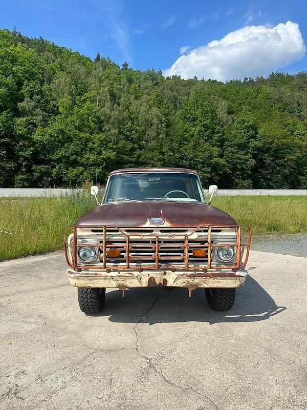 Gebraucht Ford F100 160 PS (117 kW) 1964 Beige Pickup