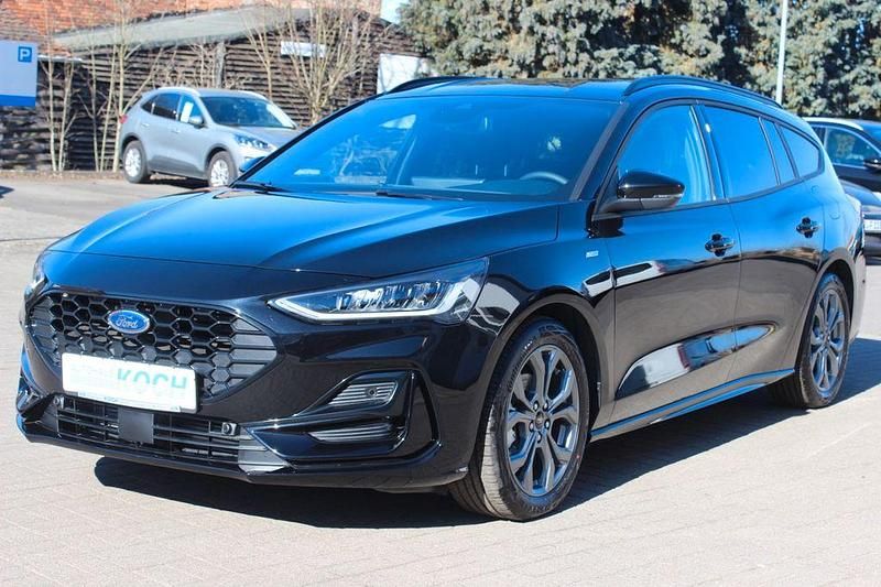 Neu Ford Focus ST-Line X 155 PS (114 kW) 2025 Schwarz Limousine