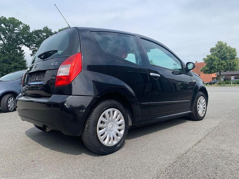 Gebraucht Citroën C2 Comfort 60 PS (44 kW) 2007 Schwarz Kleinwagen