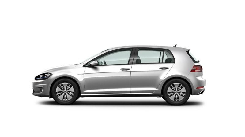 Używany VW e-Golf 100 kW (136 KM) 2019 Srebrny Hatchback