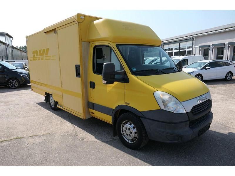Gebraucht Iveco Daily 106 PS (77 kW) 2012 Gelb Van