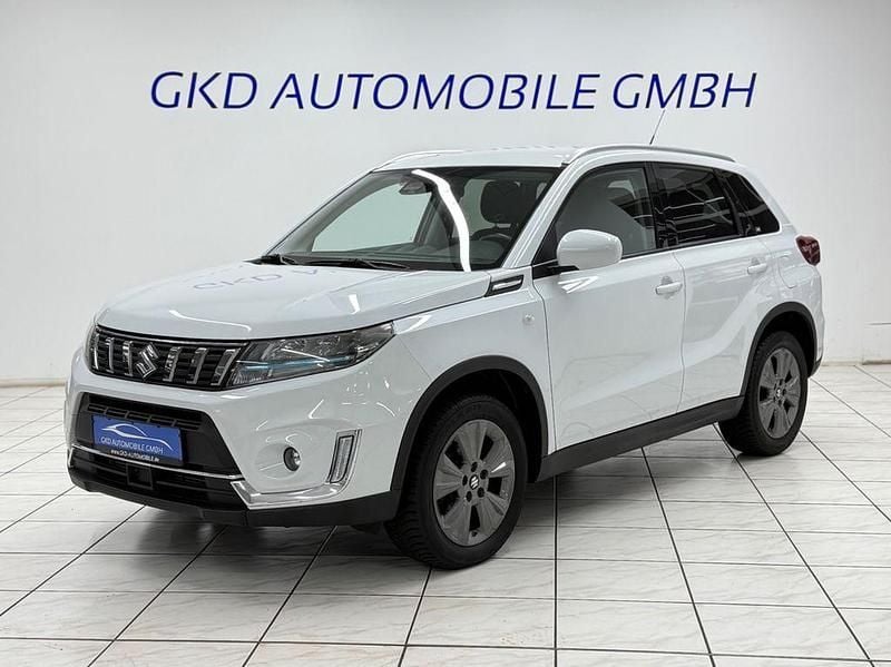 Gebraucht Suzuki Vitara Comfort 129 PS (94 kW) 2021 Weiß SUV
