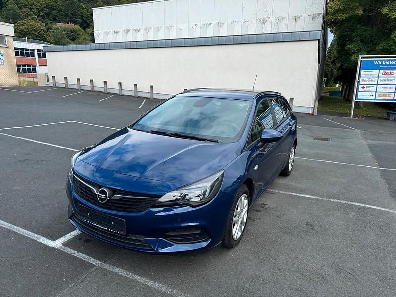 Gebraucht Opel Astra 145 PS (106 kW) 2021 Blau Kombi