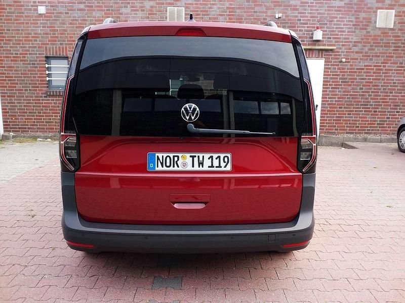 Gebraucht VW Caddy 102 PS (75 kW) 2024 Van / Kleinbus