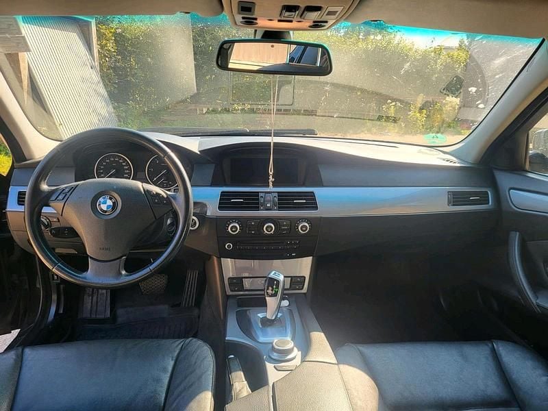 Schwarz Gebraucht 2025 BMW 525 Kombi | 3.200 € - Bild 1/4