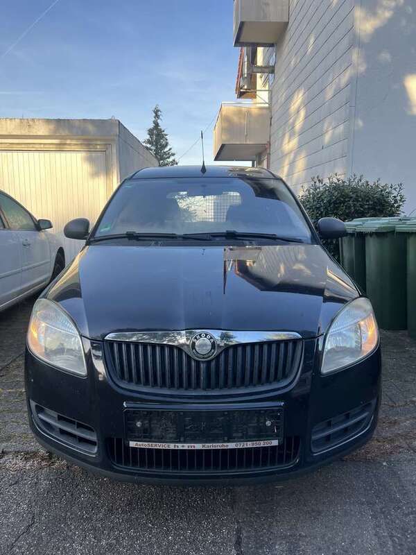 Schwarz Gebraucht 2008 Skoda Roomster Kleinwagen | 1.600 € - Bild 1/4