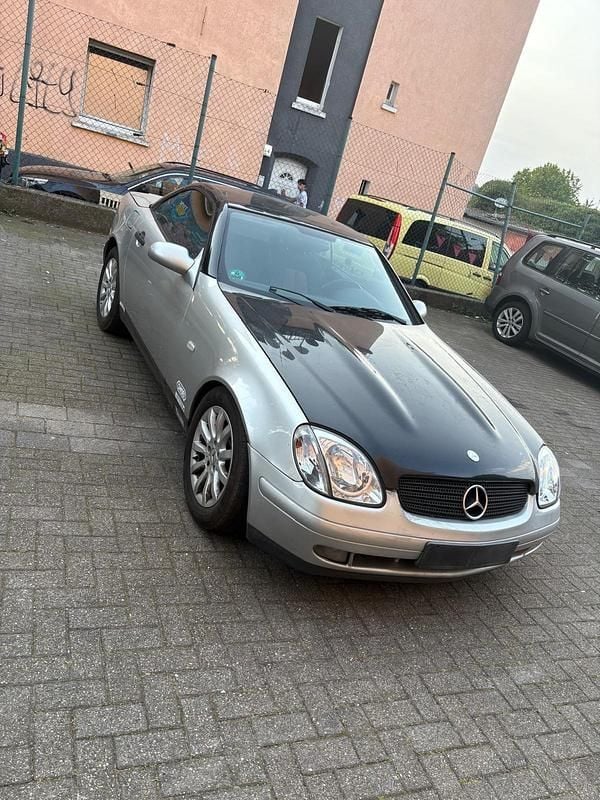 Silber Gebraucht 1998 Mercedes SLK200 Cabrio | 2.100 € (Guter Preis) - Bild 1/4