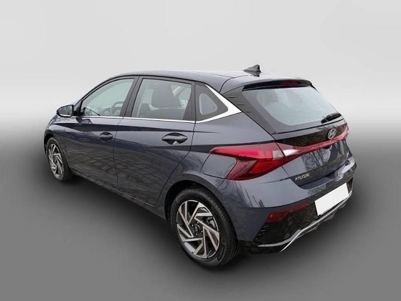 Gebraucht Hyundai i20 Advanced 101 PS (74 kW) 2024 Grau Kleinwagen