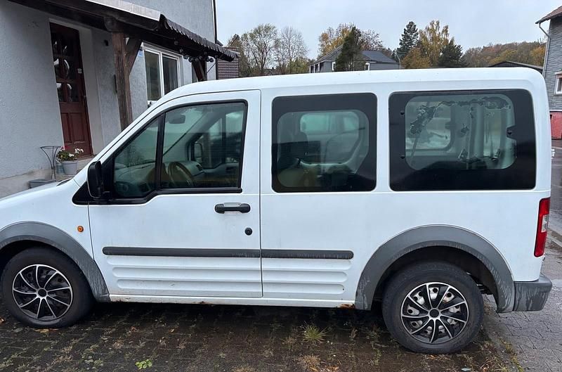 Weiß Gebraucht 2007 Ford Tourneo Connect Van / Kleinbus | 1.200 € - Bild 1/3