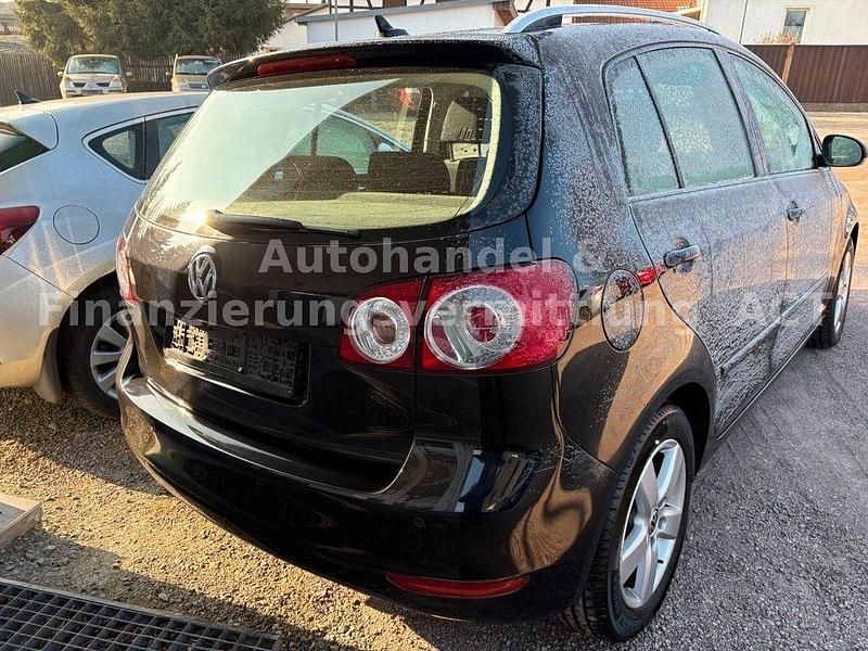Gebraucht VW Golf Plus Cross Life 105 PS (77 kW) 2014 Schwarz Van / Kleinbus