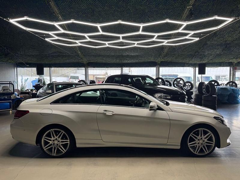 Gebraucht Mercedes E350 AMG line 252 PS (185 kW) 2013 Weiß Coupé