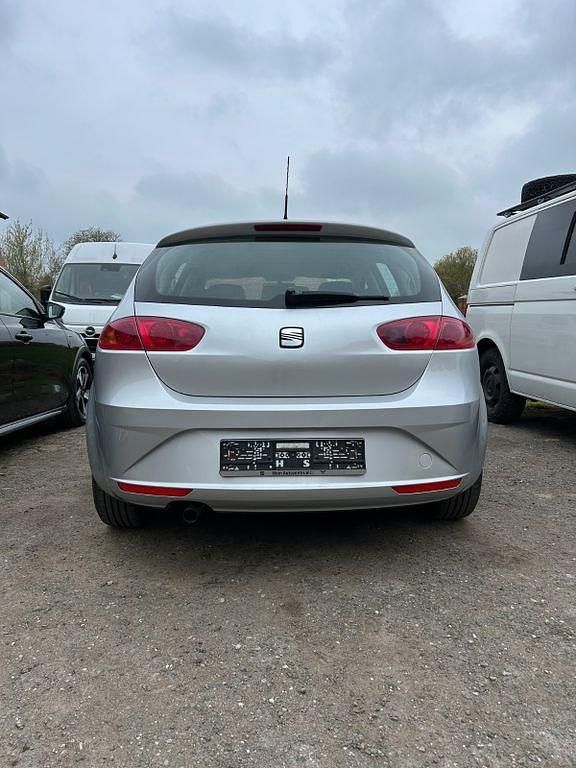 Gebraucht Seat Leon 86 PS (63 kW) 2012 Silber Limousine