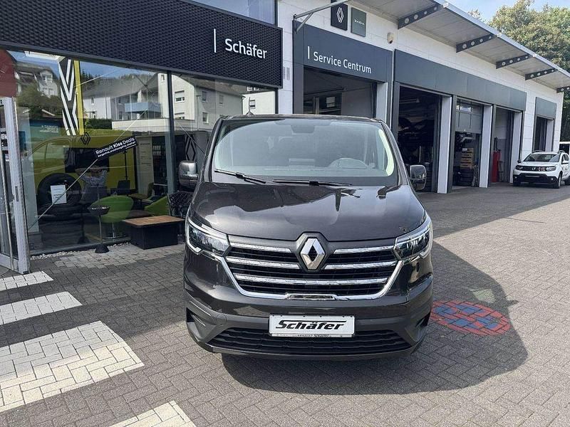 Gebraucht Renault Trafic Intens 150 PS (110 kW) 2024 Schwarz Van / Kleinbus