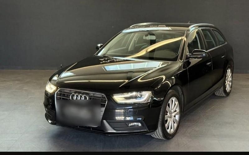 Gebraucht Audi A4 Attraction 177 PS (130 kW) 2013 Schwarz Kombi