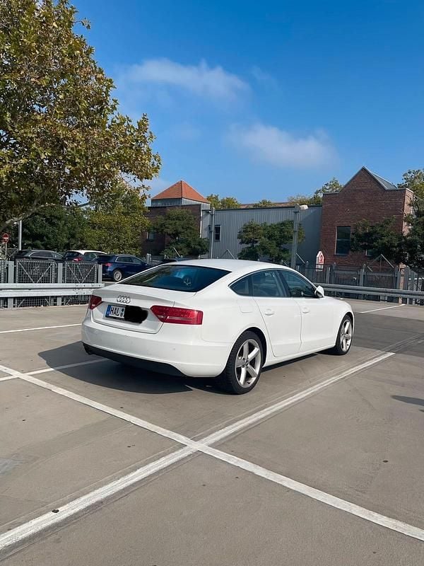 Gebraucht Audi A5 160 PS (117 kW) 2011 Weiß Coupé