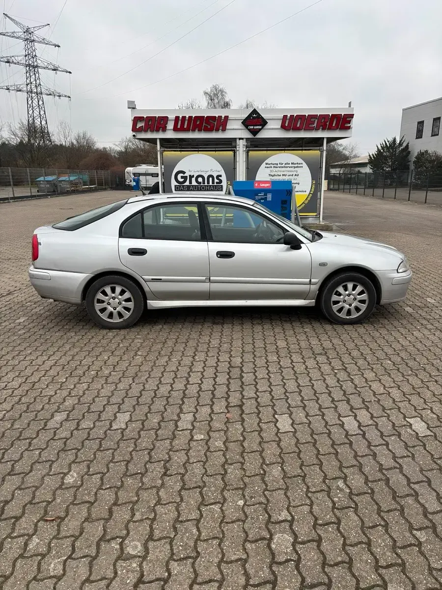 Gebraucht Mitsubishi Carisma 102 PS (75 kW) 2001 Grau Limousine