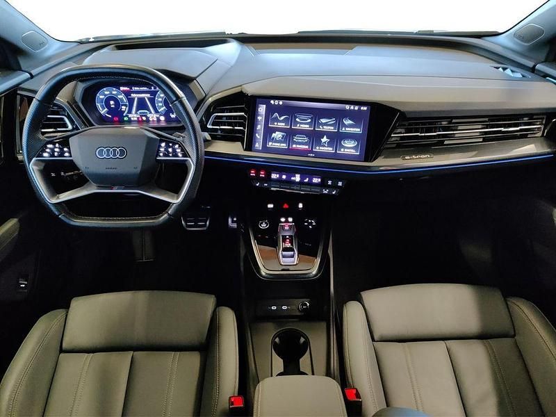 Gebraucht Audi Q4 e-tron S-Line 219 kW (299 PS) 2023 Grau SUV