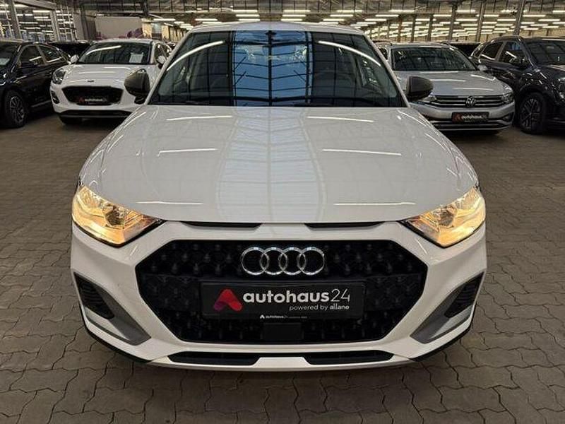 Gebraucht Audi A1 Basis 110 PS (80 kW) 2022 Weiß Kleinwagen