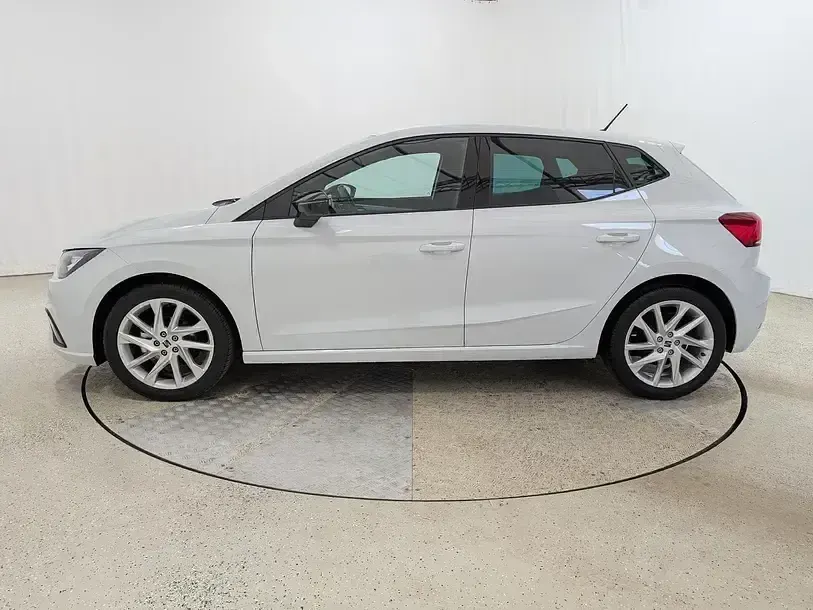 Gebraucht Seat Ibiza FR 95 PS (69 kW) 2025 "nevada" weiss Kleinwagen