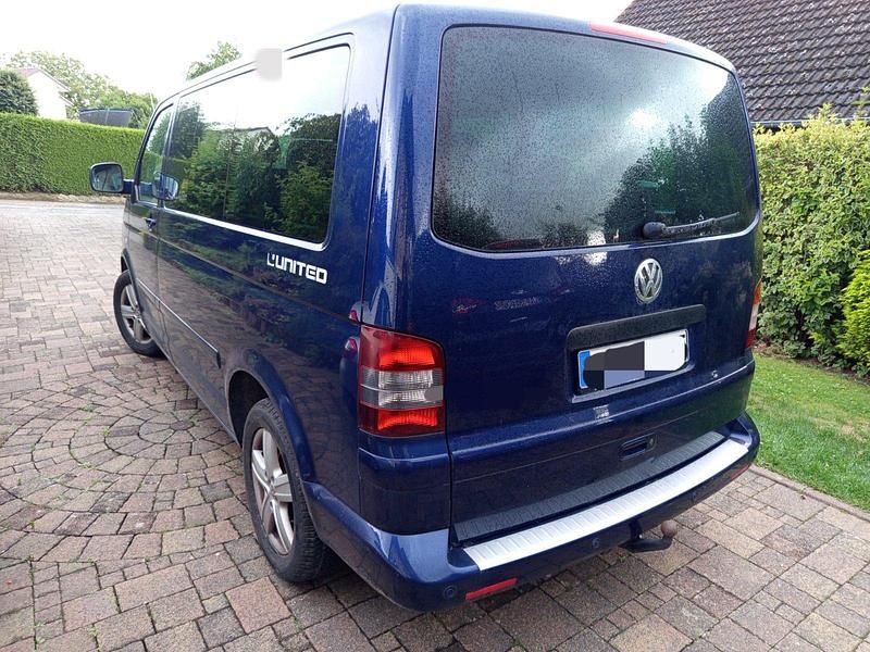 Blau Gebraucht 2009 VW T5 United Van | 14.900 € - Bild 1/4