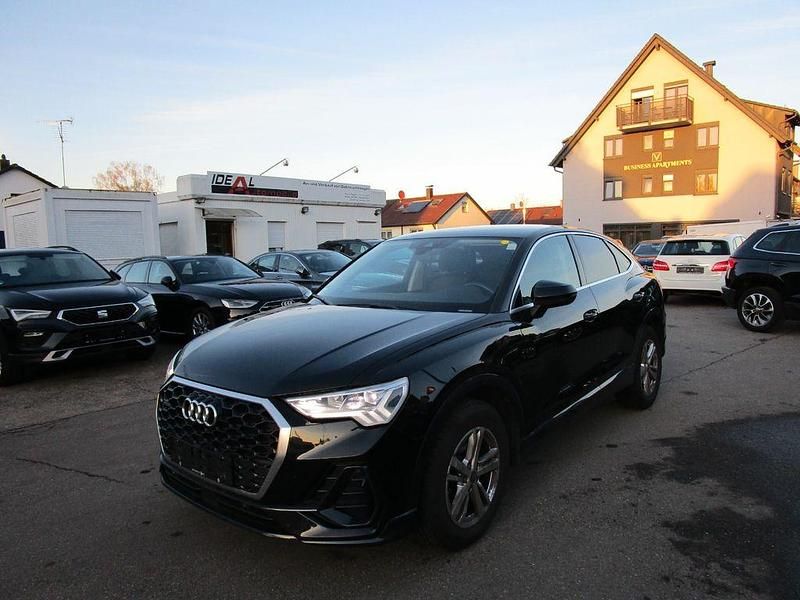 Schwarz Gebraucht 2022 Audi Q3 Sportback Performance SUV | 28.990 € (Fairer Preis) - Bild 1/4
