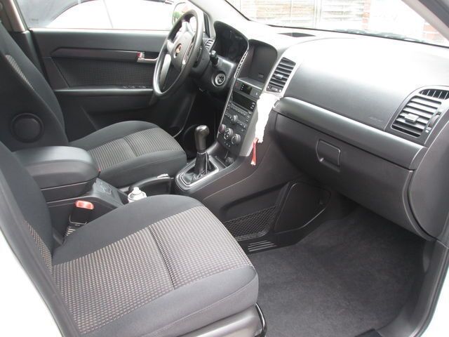 Gebraucht Chevrolet Captiva 150 PS (110 kW) 2010 Weiß SUV