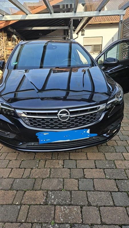 Usata Opel Astra 105 CV (77 kW) 2017 Nero Station wagon