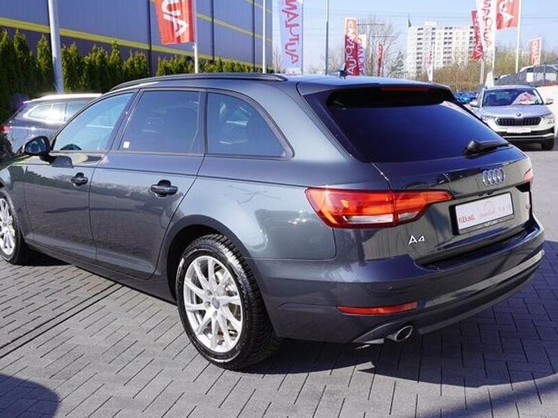 Gebraucht Audi A4 Comfort 150 PS (110 kW) 2017 Grau Kombi