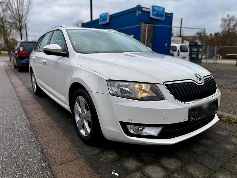 Weiß Gebraucht 2014 Skoda Octavia Kombi | 5.699 € (Superpreis) - Bild 1/4