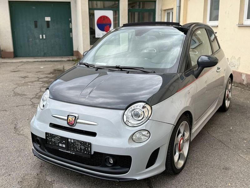 Grau Gebraucht 2011 Abarth 500C Cabrio | 7.390 € (Fairer Preis) - Bild 1/4