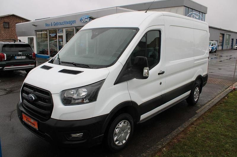 Neu Ford Transit Trend 131 PS (96 kW) 2025 Weiß Limousine