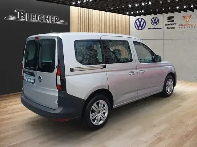 Occasion VW Caddy Basis 114 ch (83 kW) 2023 Argent Monospace