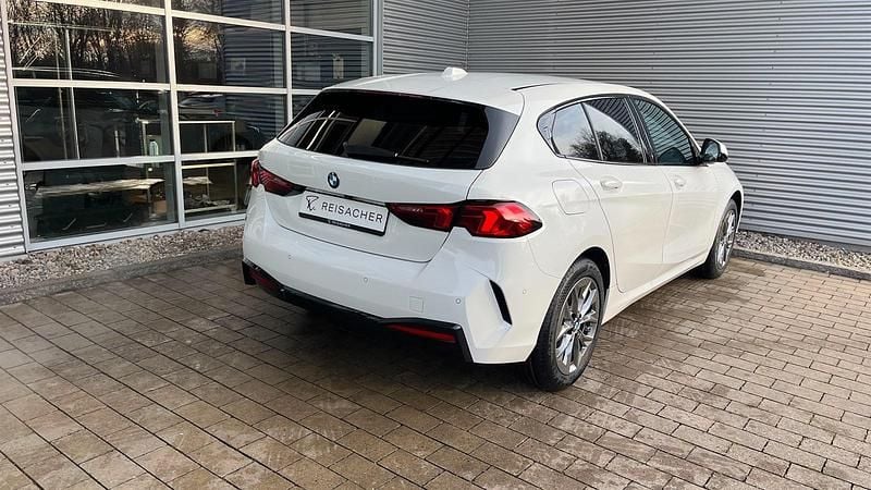 Neu BMW 120 Efficient Dynamics 170 PS (125 kW) 2026 Alpinweiß uni Kleinwagen