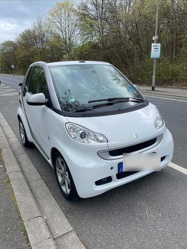 Gebraucht Smart ForTwo Cabrio 84 PS (61 kW) 2008 Weiß Cabrio