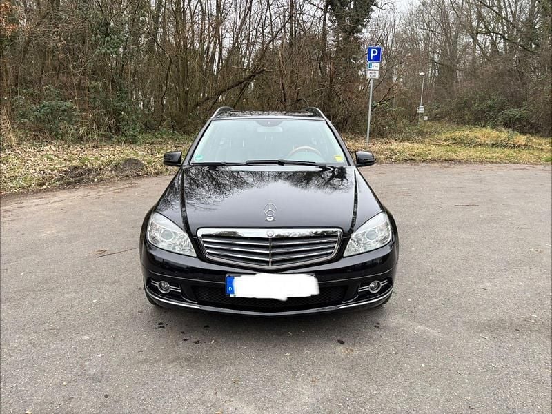 Gebraucht Mercedes C250 Avantgarde 204 PS (150 kW) 2010 Schwarz Kombi