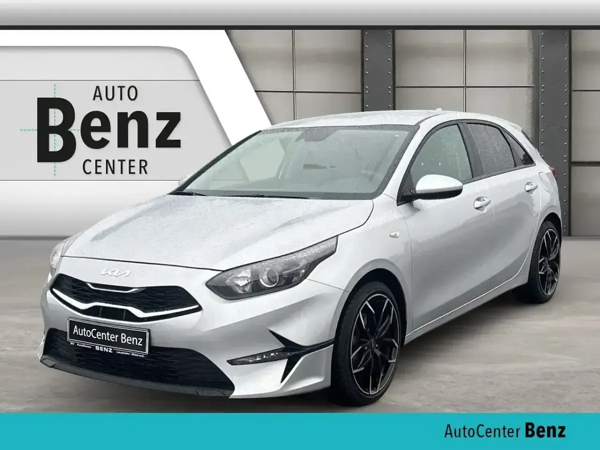Käytetty Kia Ceed Active 160 HP (117 kW) 2024 Viistoperä