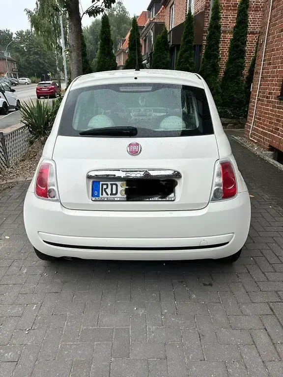 Gebraucht Fiat 500 Lounge 69 PS (50 kW) 2012 Weiß Kleinwagen